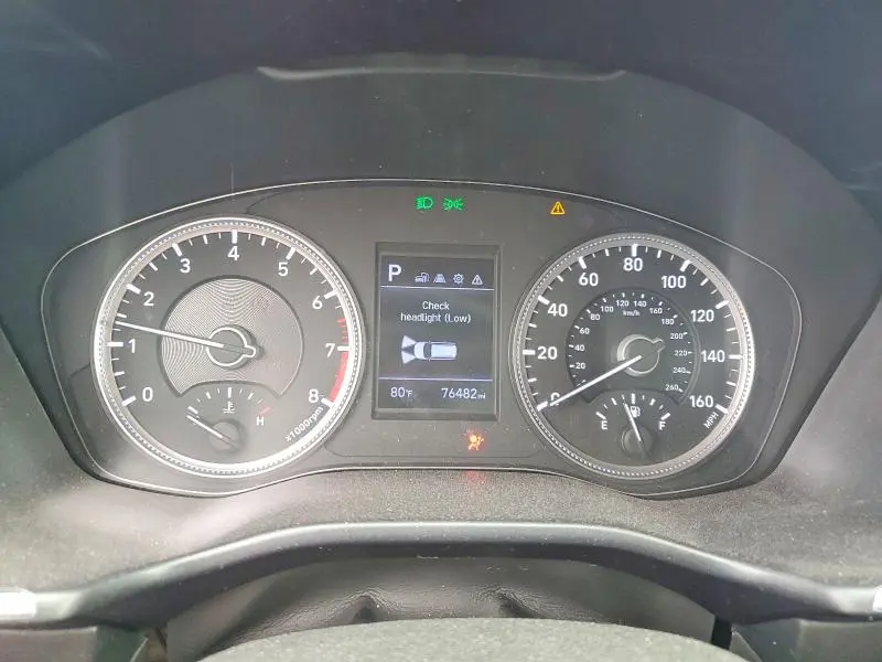 2020 HYUNDAI SANTA FE SE  