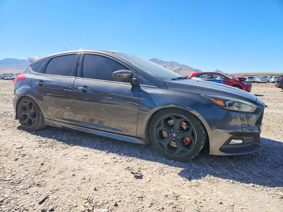 2016 FORD FOCUS ST  