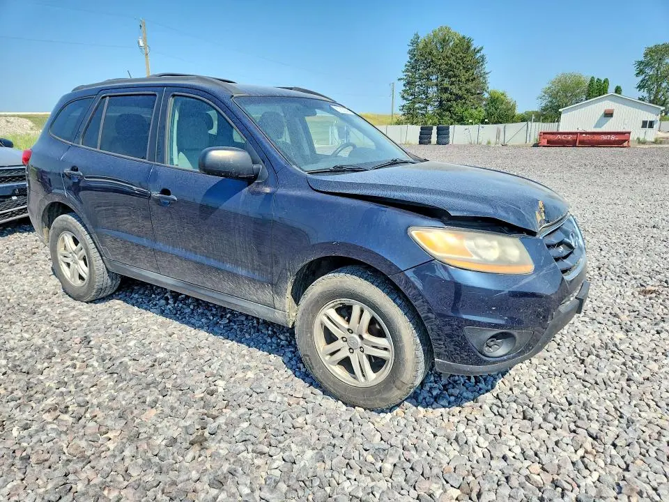 2011 HYUNDAI SANTA FE GLS  