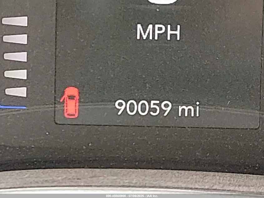 2021 CHRYSLER VOYAGER LX