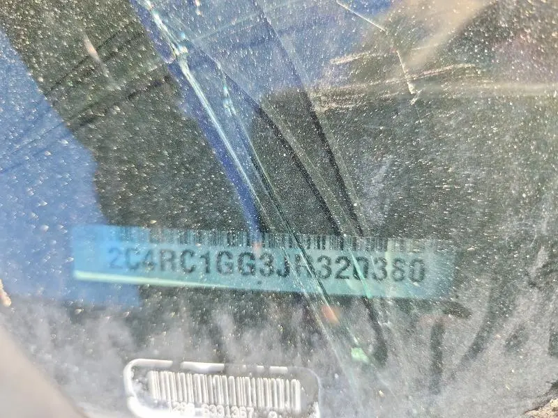 2018 CHRYSLER PACIFICA LIMITED  
