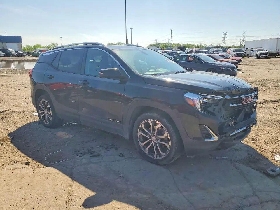 2018 GMC TERRAIN SLT  