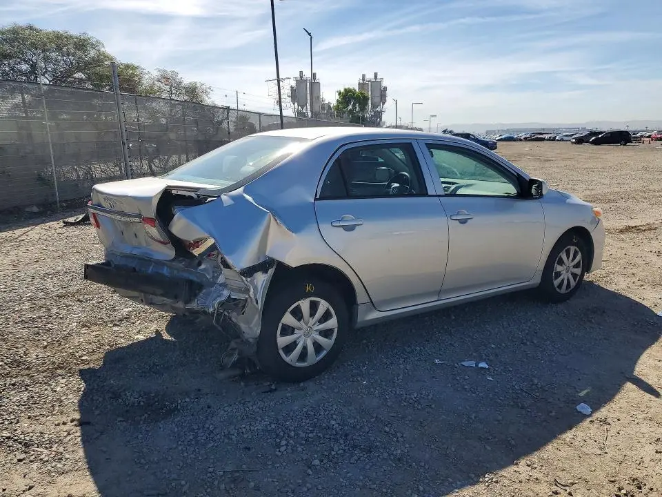 2013 TOYOTA COROLLA L  