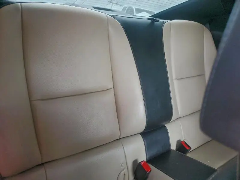 2011 CHEVROLET CAMARO LT  