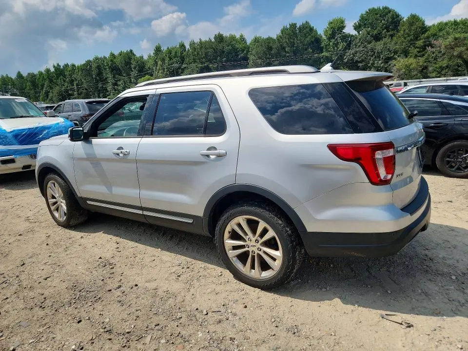 2019 FORD EXPLORER XLT  