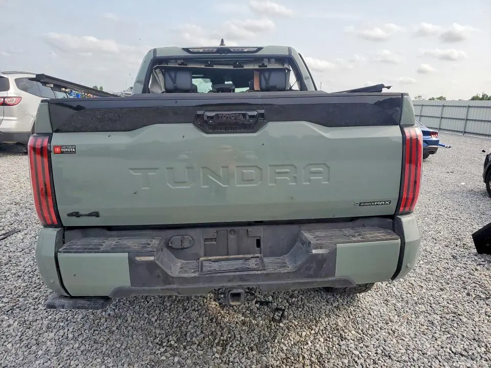 2026 TOYOTA TUNDRA PLATINUM HV  