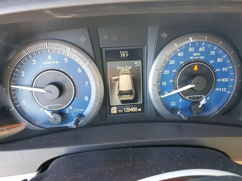 2017 TOYOTA SIENNA XLE 8-PASSENGER  