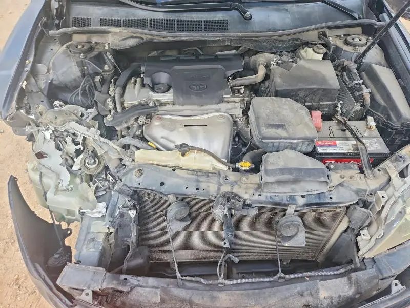 2014 TOYOTA CAMRY SE  
