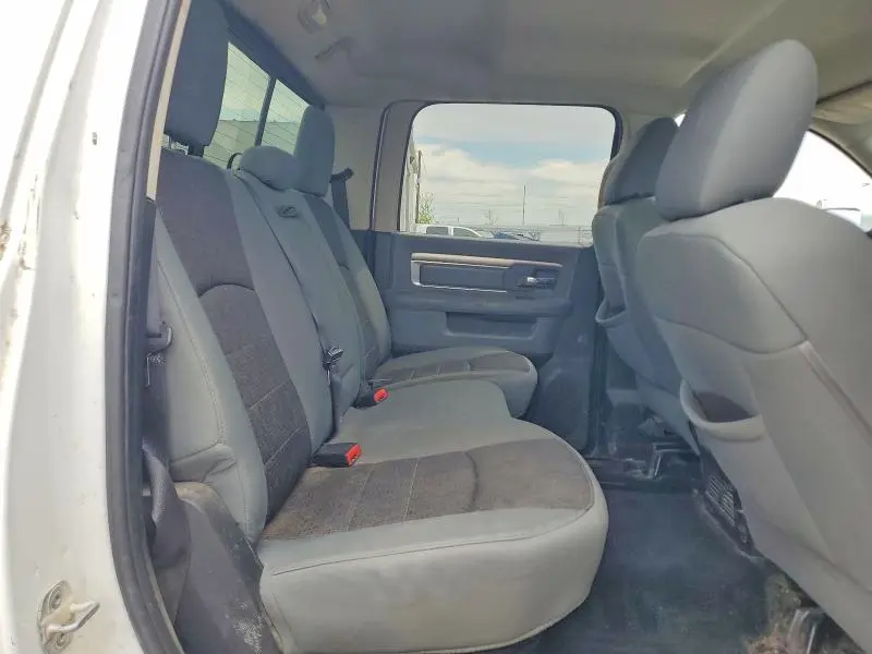 2013 RAM 2500 SLT  