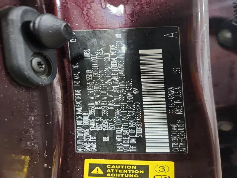 2011 TOYOTA HIGHLANDER LIMITED  