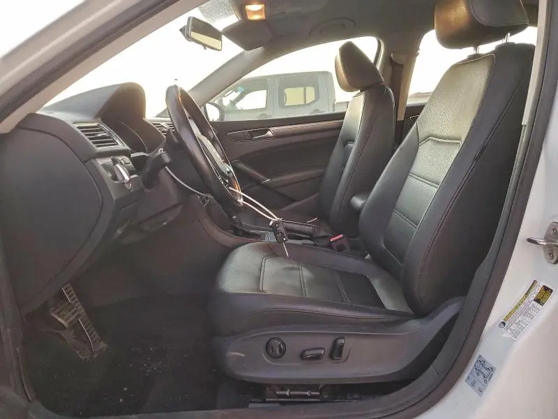 2018 VOLKSWAGEN PASSAT S  