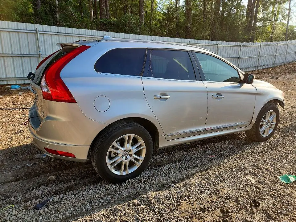 2016 VOLVO XC60 T5 PREMIER  