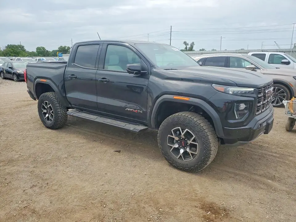 2024 GMC CANYON AT4X  