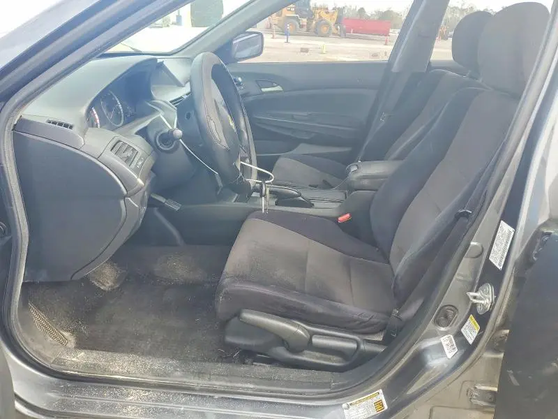 2010 HONDA ACCORD LX  