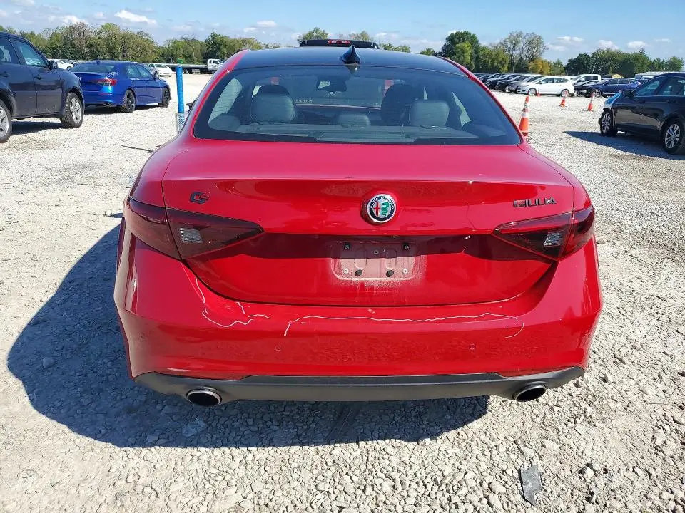 2018 ALFA ROMEO GIULIA TI Q4  