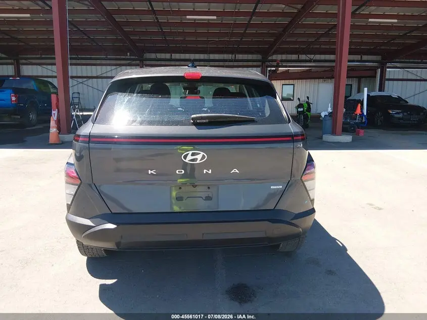 2024 HYUNDAI KONA SE