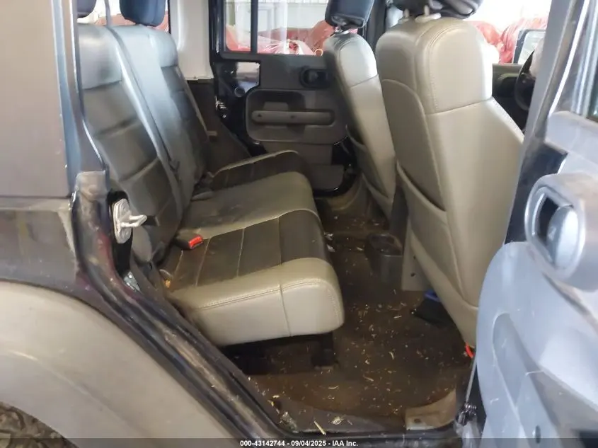 2010 JEEP WRANGLER UNLIMITED RUBICON