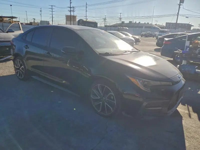 2020 TOYOTA COROLLA SE  