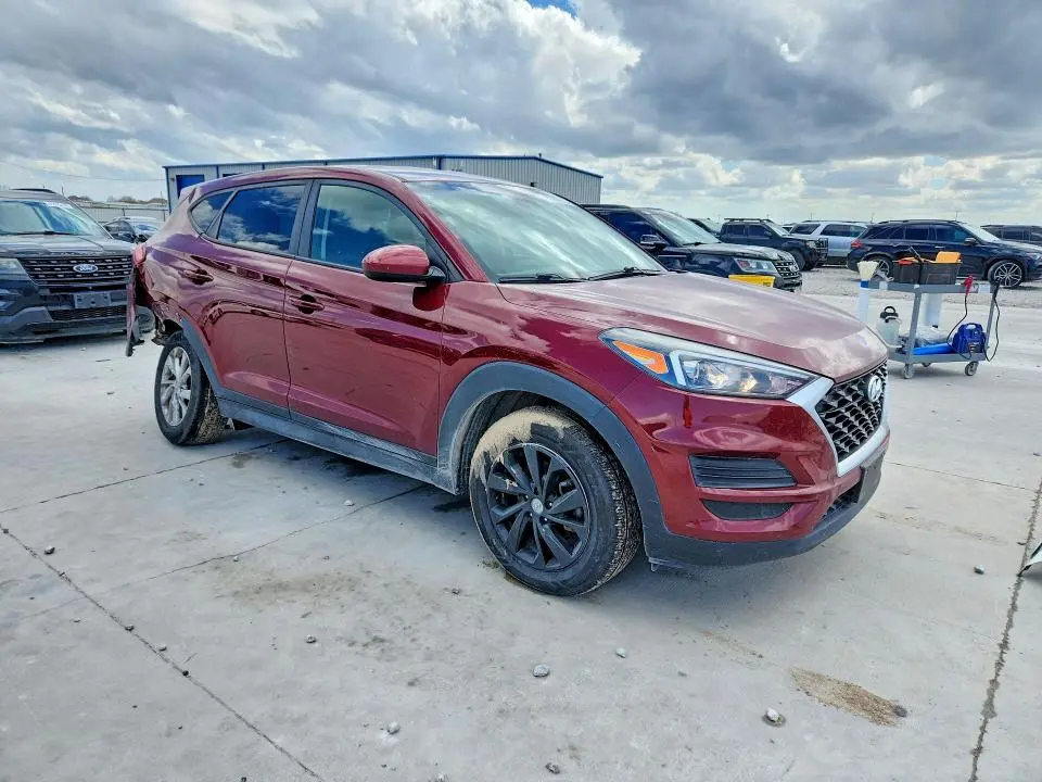 2019 HYUNDAI TUCSON SE  