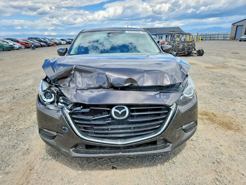 2017 MAZDA 3 TOURING  