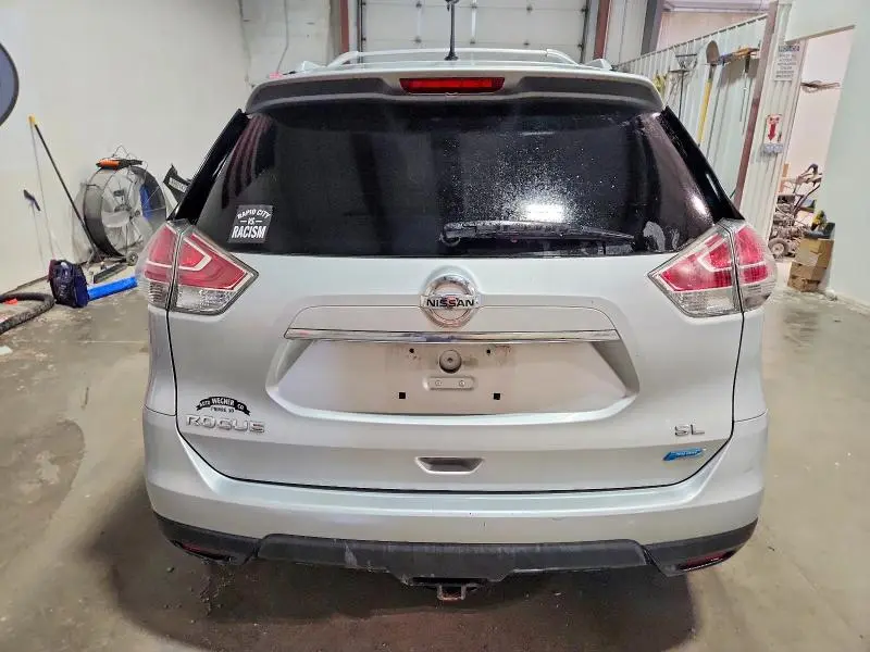 2014 NISSAN ROGUE SL  