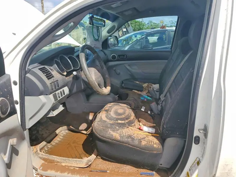 2011 TOYOTA TACOMA BASE  