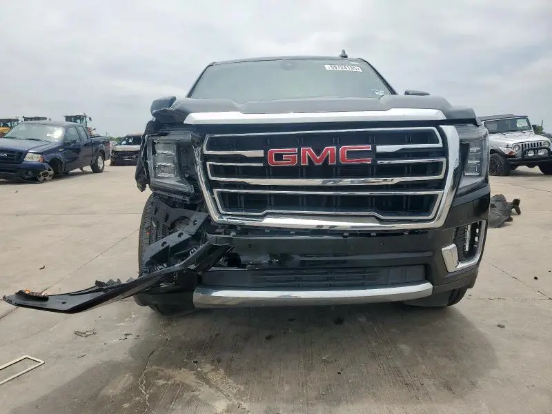 2022 GMC YUKON XL C1500 SLT  