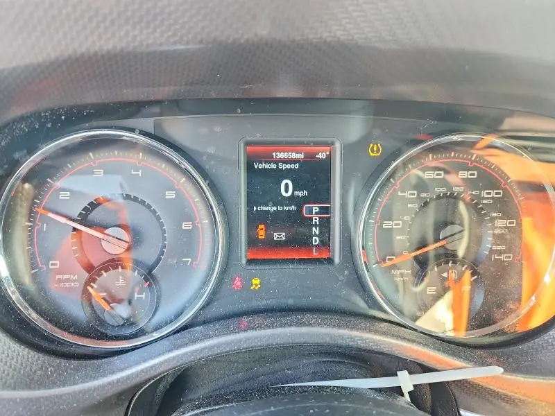 2014 DODGE CHARGER SE  