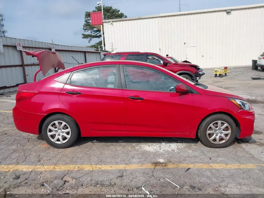 2012 HYUNDAI ACCENT GLS