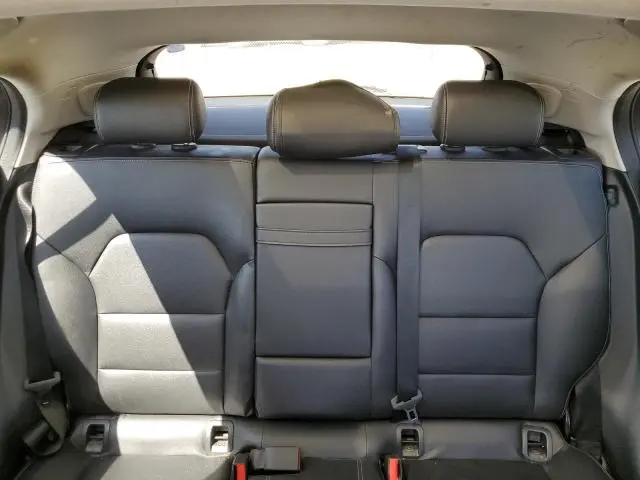 2015 MERCEDES-BENZ GLA 250  