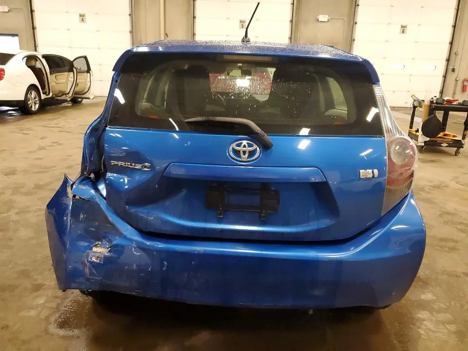 2013 TOYOTA PRIUS C ONE  