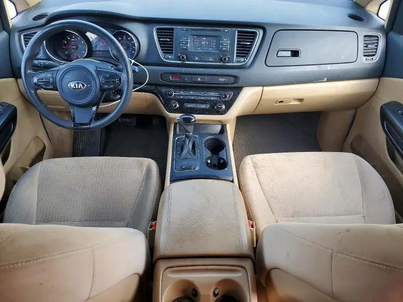 2017 KIA SEDONA LX  