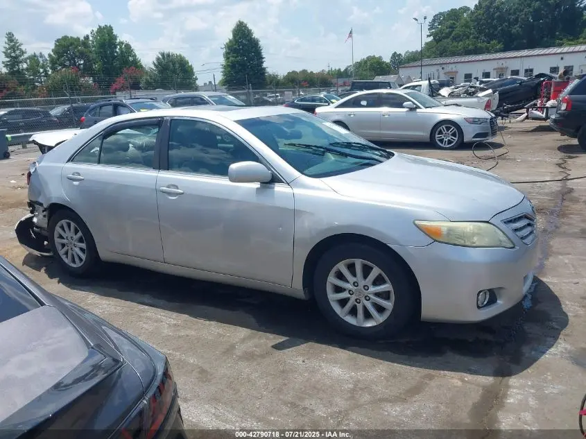 2010 TOYOTA CAMRY XLE