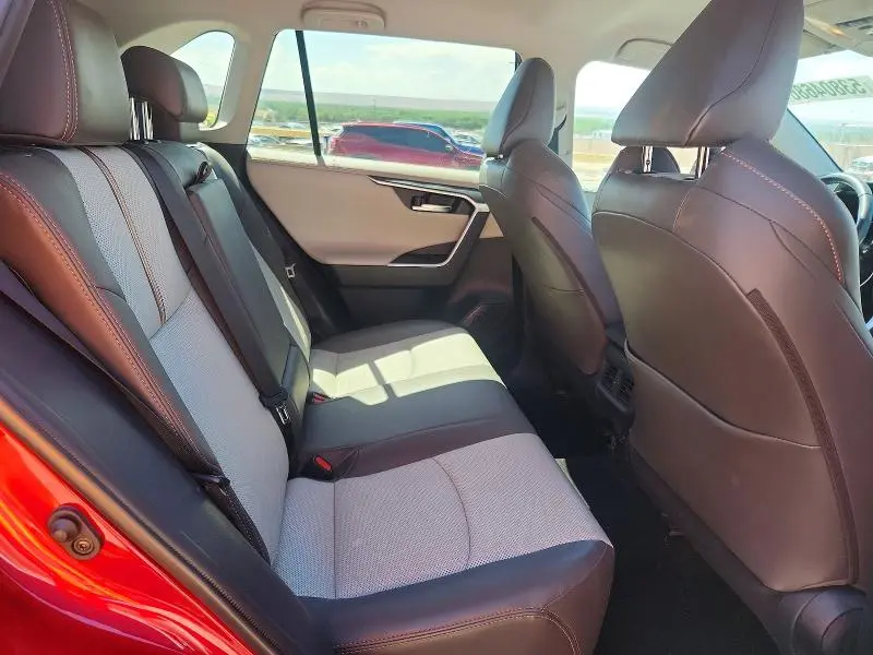 2019 TOYOTA RAV4 ADVENTURE  