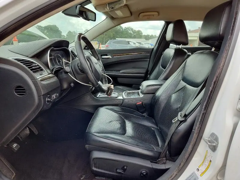 2018 CHRYSLER 300 LIMITED  