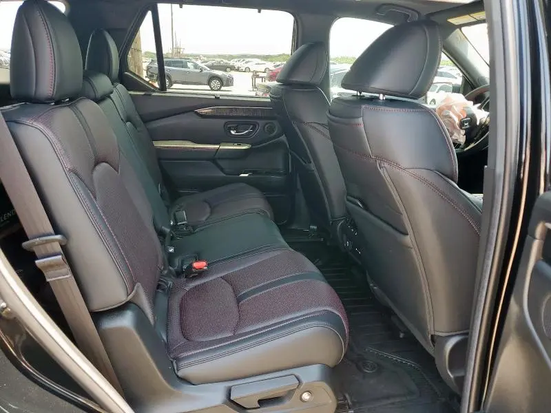 2025 HONDA PILOT BLACK  