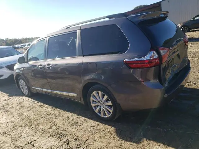 2016 TOYOTA SIENNA XLE  