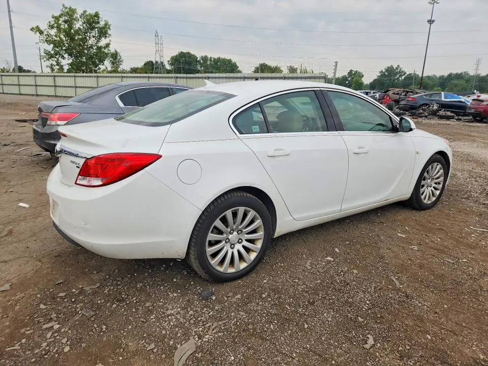 2011 BUICK REGAL CXL  