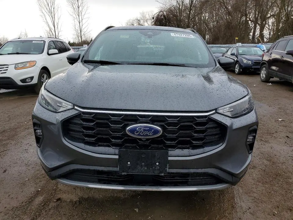 2025 FORD ESCAPE ST LINE SELECT  