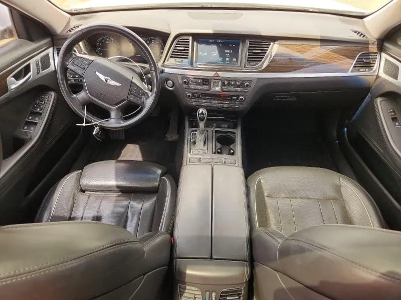 2015 HYUNDAI GENESIS 3.8L  
