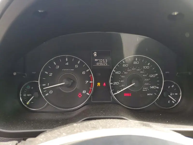 2011 SUBARU OUTBACK 2.5I PREMIUM  