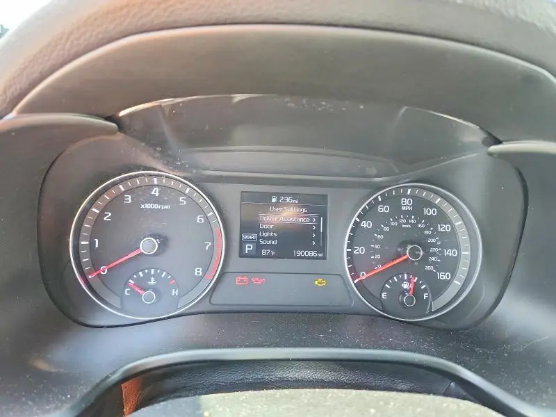 2020 KIA FORTE LXS  