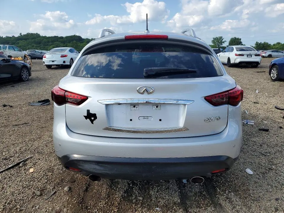 2016 INFINITI QX70 BASE  