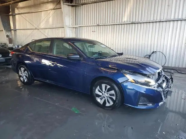 2024 NISSAN ALTIMA S  