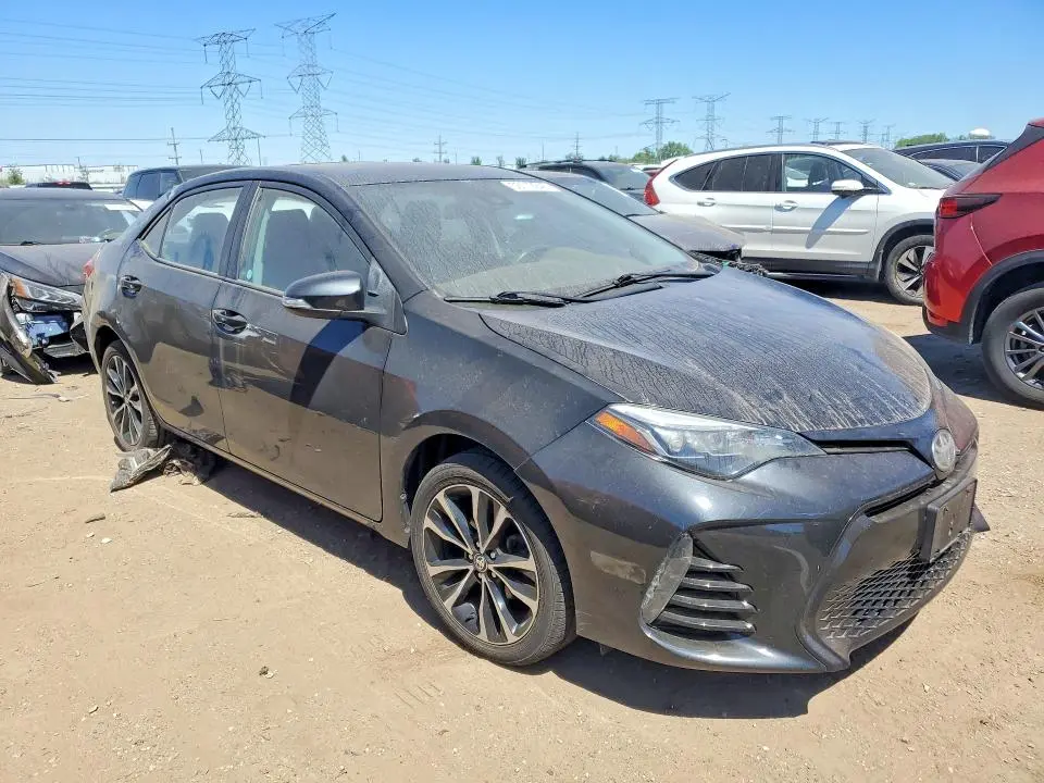 2017 TOYOTA COROLLA SE  
