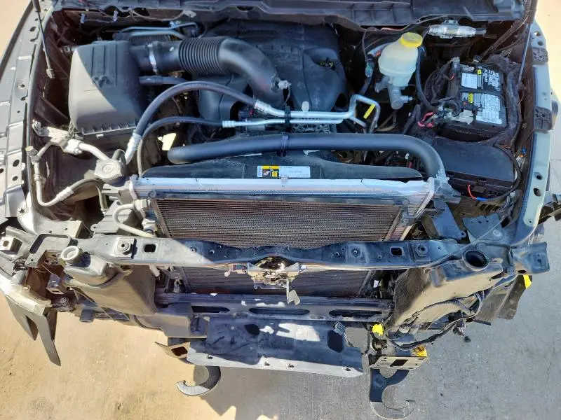 2017 RAM 1500 SLT  