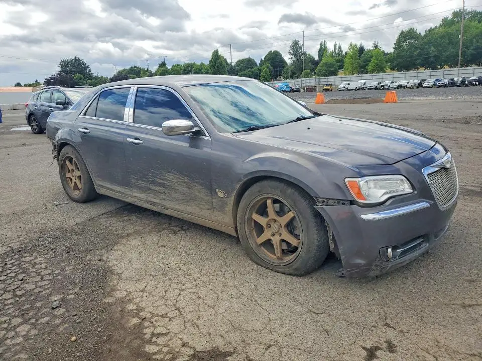 2014 CHRYSLER 300C   