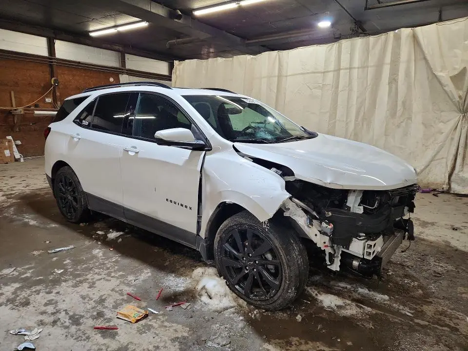 2024 CHEVROLET EQUINOX RS  