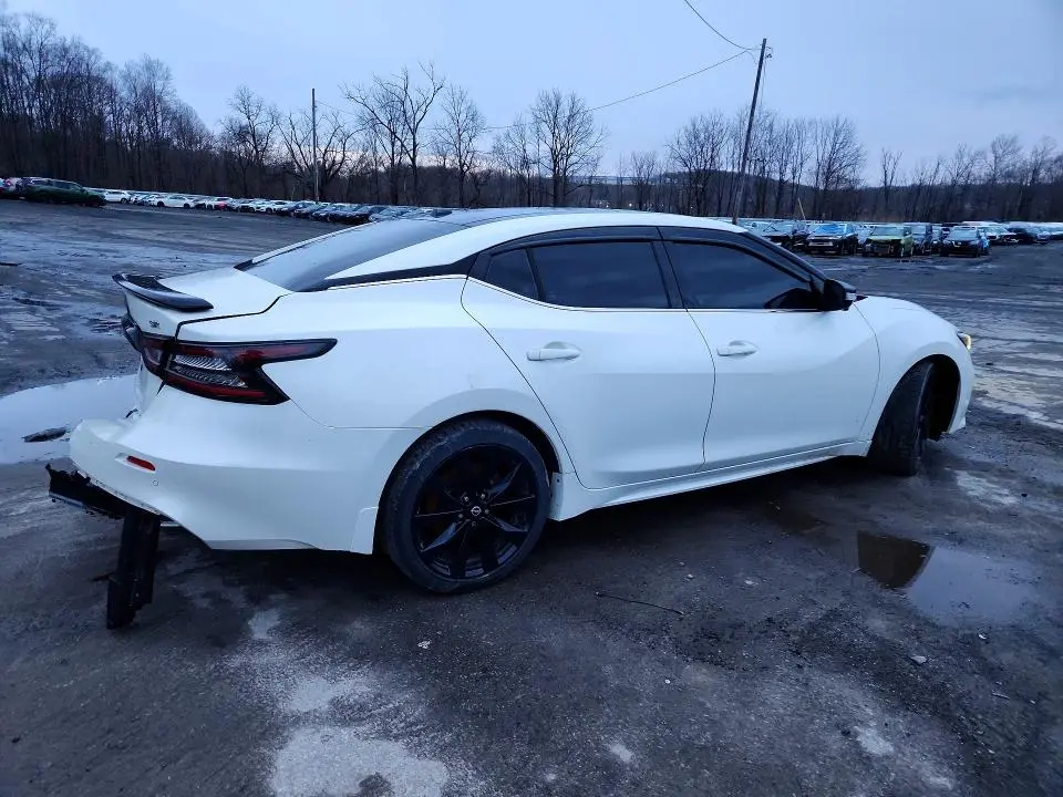 2023 NISSAN MAXIMA 3.5 SR  