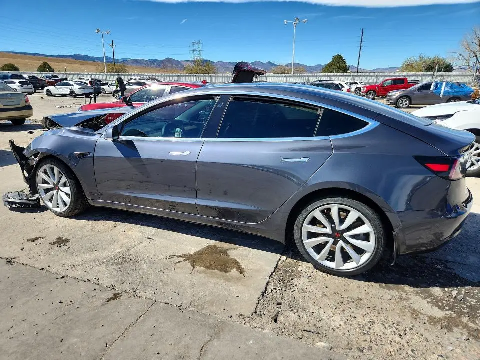 2020 TESLA MODEL 3   
